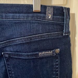 7 For all mankind distressed crop Jean